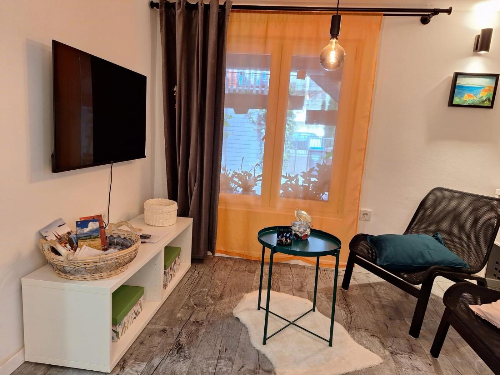 Apartment New Emmy With Free Street Parking Zagreb